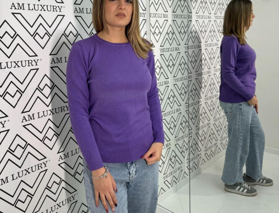 Maglia in lana donna è un capo raffinato e di qualità, perfetto per l'autunno e inverno. il suo materiale offre calore e comfort durante tutta la giornata. - immagine 5