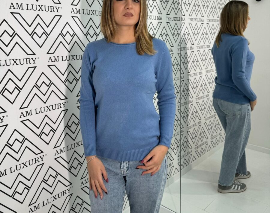 Maglia in lana donna è un capo raffinato e di qualità, perfetto per l'autunno e inverno. il suo materiale offre calore e comfort durante tutta la giornata. - immagine 7